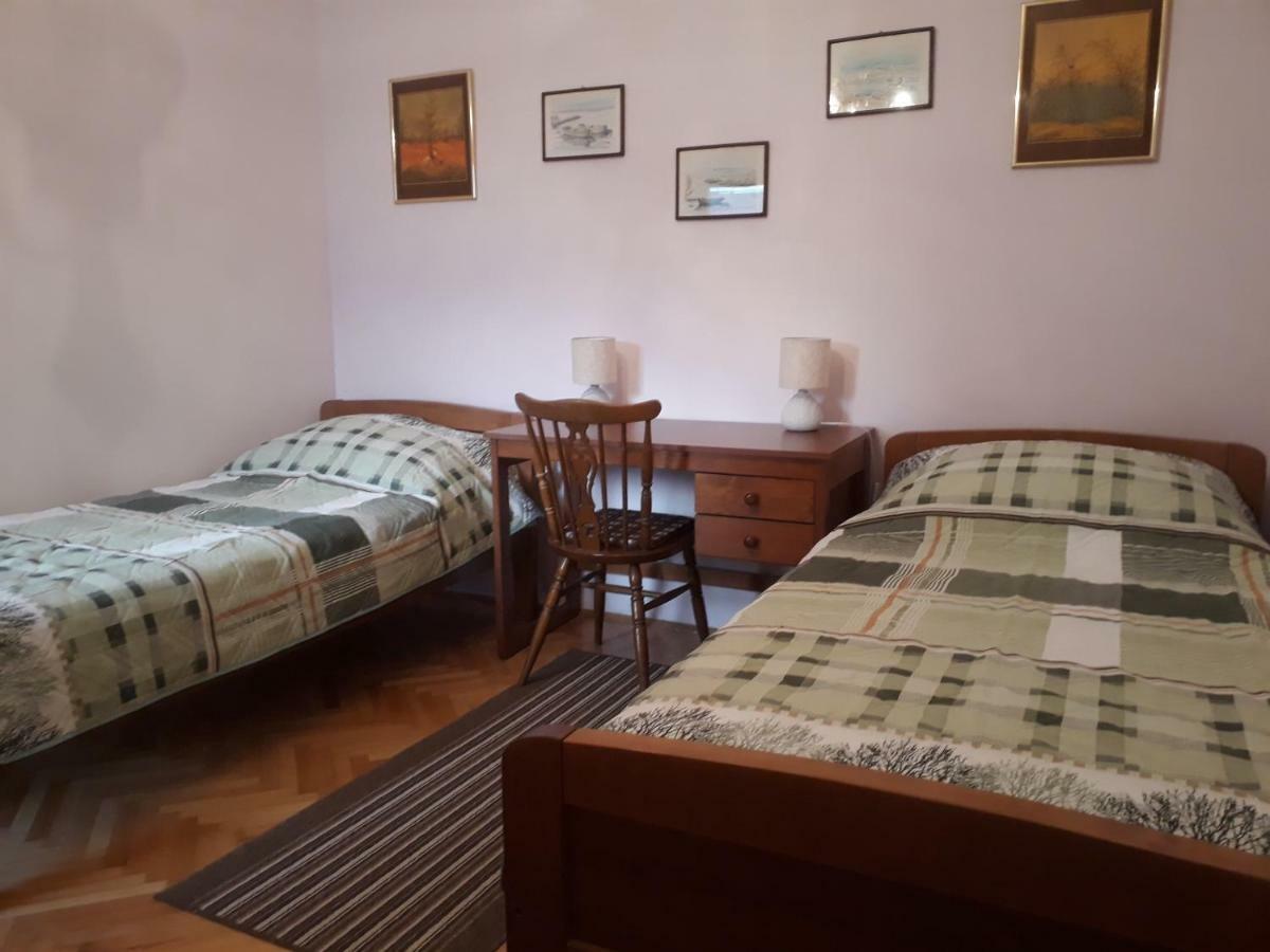 Apartman Buble Трогир Экстерьер фото