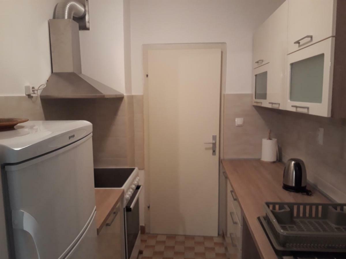 Apartman Buble Трогир Экстерьер фото
